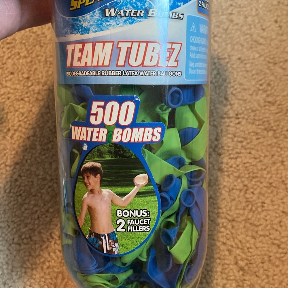 Water balloons - Picture 3 of 5